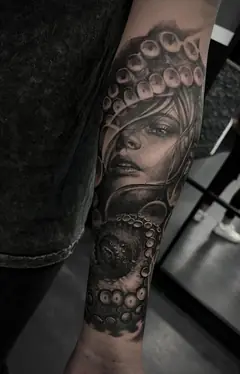 Tatuaj realism