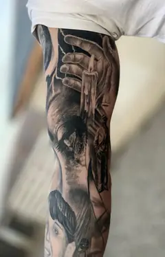 Manșetă realism